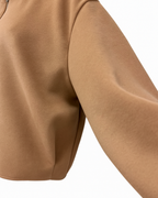 Aesthetic Jacke Damen
Trendy Herbstjacke 2025
Cozy Fashion Style
Soft Girl Jacke
Minimalistischer Look Damen