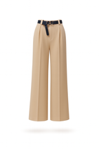 Damenhose, One Size Hose Damen, weite Hose, Culotte, Palazzo Hose, Hose mit Gürtel, grüne Hose Damen, High Waist Hose, Hose Made in Italy, modische Hose Damen, elastischer Bund, Sommerhose Damen, elegante Hose, Streetstyle Damen, Viskose Hose, bequeme Damenhose, Hose für Alltag, Hose für Büro, pflegeleichte Hose, modetrend Damen
women's wide leg pants, one size pants, green palazzo pants, high waist trousers, Italian fashion pants, loose fit pants, casual chic pants, viscose pants, pants with belt, stylish 