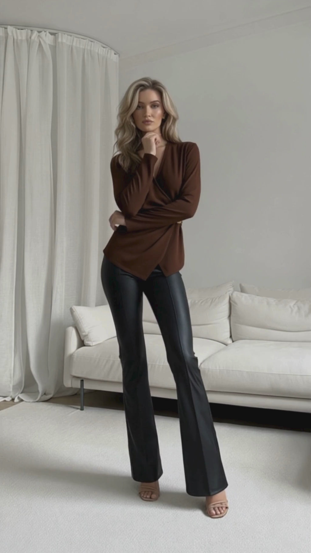 Wrap Blouse Women

Brown Wrap Top

Italian Fashion Blouse

Elegant Women’s Top

Draped Blouse Brown

Gold Detail Blouse

V-Neck Wrap Shirt Women

Chic Long Sleeve Blouse

Brown Elegant Top

Classy Women’s Shirt