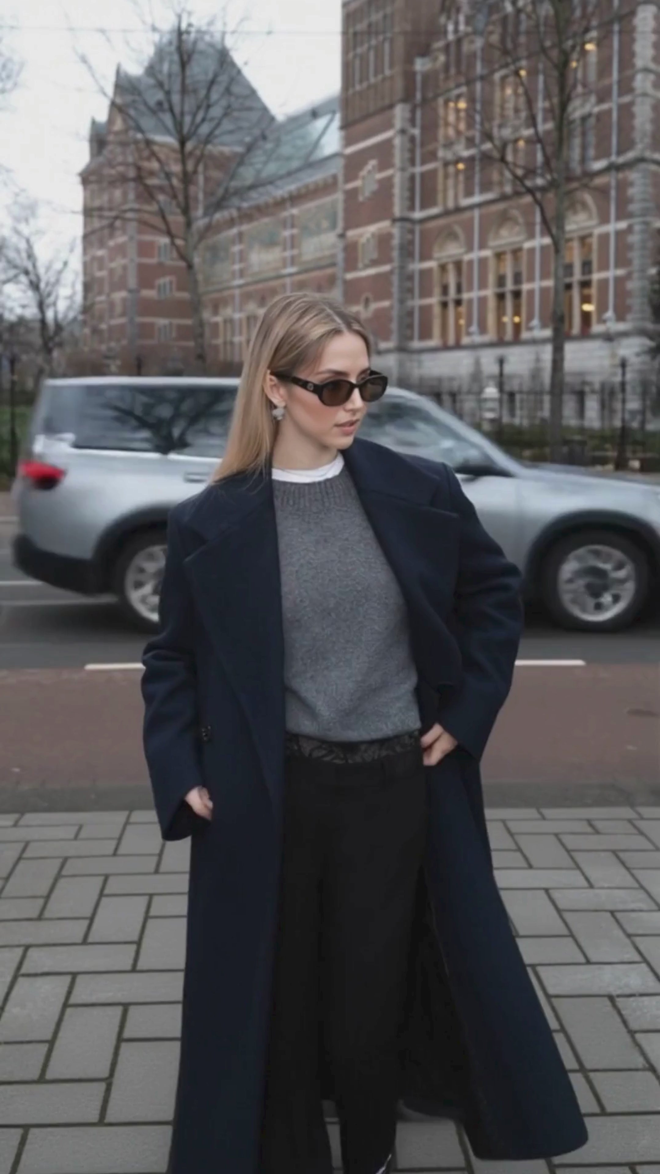 Abendhose Damen elegant

Businesshose Damen mit Spitze

Partyhose Damen schwarz

Festliche Damenhose mit Spitze

Hose für Events & besondere Anlässe

Edle Hose für Dinner & Feiern

Schicke Hose für Büro und Feierlichkeiten